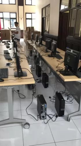 Kontrak Desktop Terlengkap Jakarta