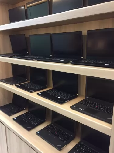 Lease Desktop Bulanan Jakarta